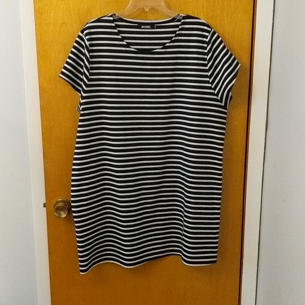 Missguided striped dress